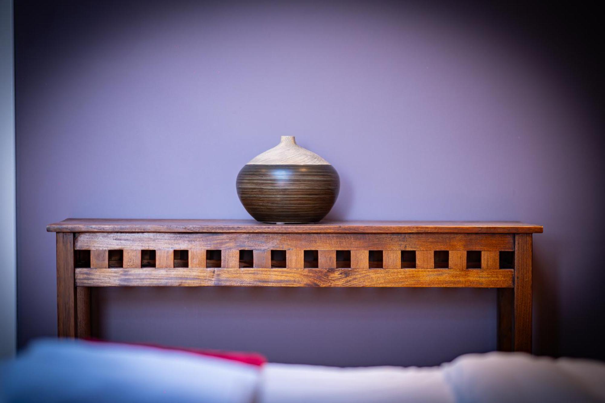 Hotel-style With Free Parking, Sleeps 4 * Edinburgh